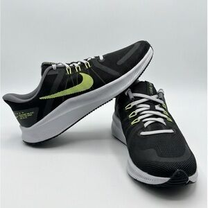 Nike Quest 4 Running  Training Shoes Black/Volt Dark Smoke Gray Size 8.5